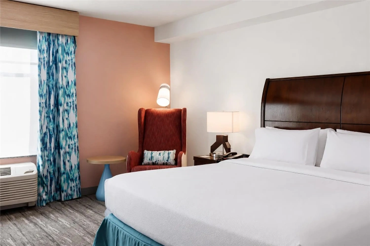 Quadruple Junior Suite