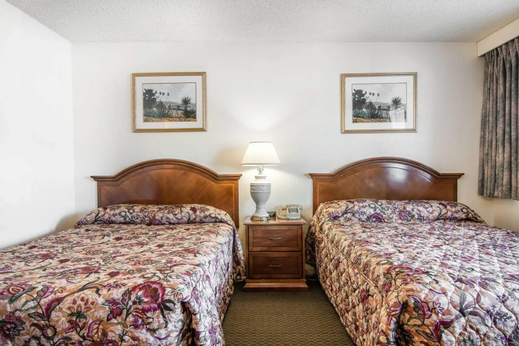 Econo Lodge