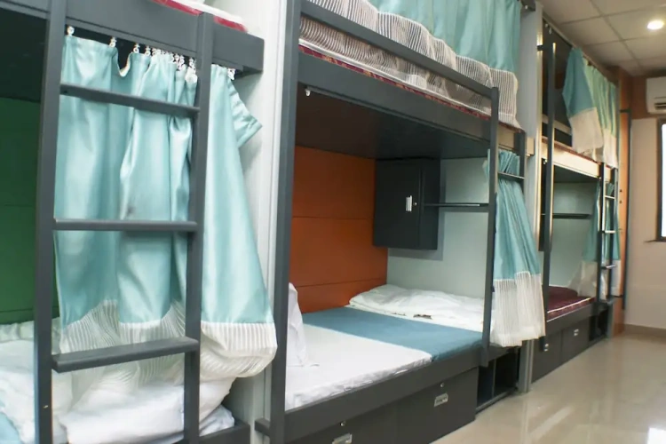 Bed in Dorm (female dorm) with view