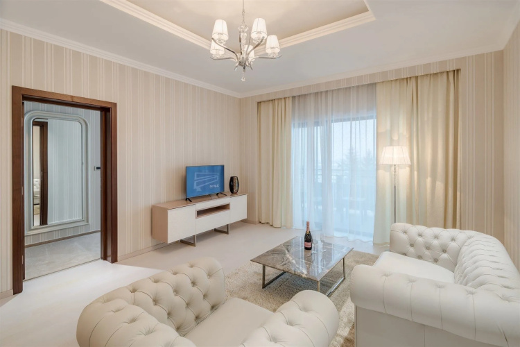 Sky Blue Hotel & Spa
