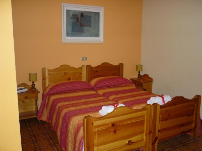 Economy Twin room