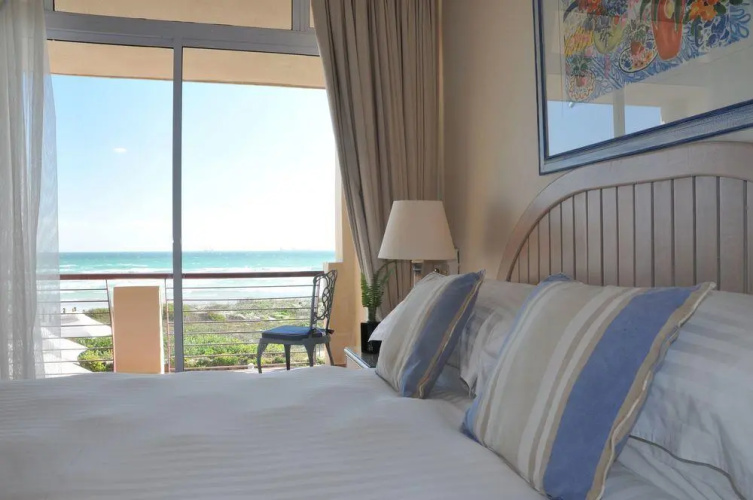 Leisure Bay Luxury Suites