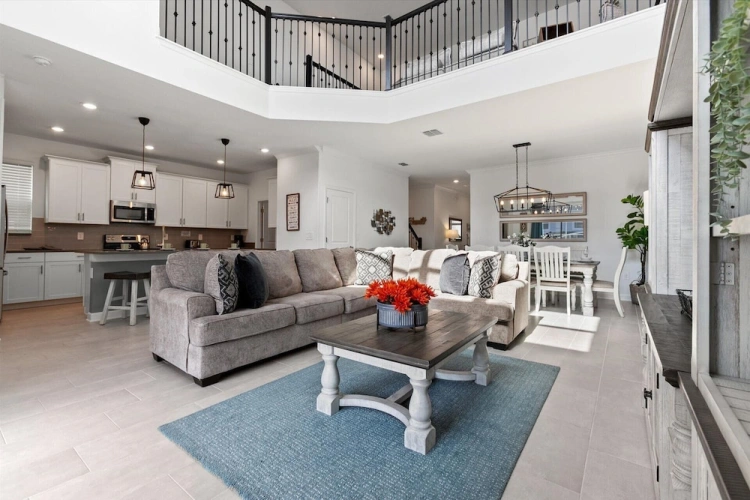 5 Bedrooms Cottage