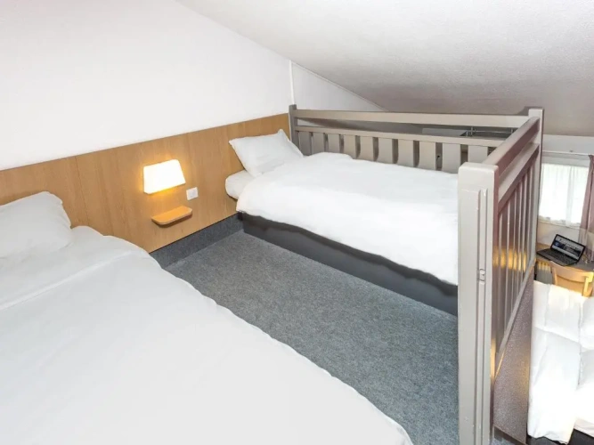 Classic Quadruple room