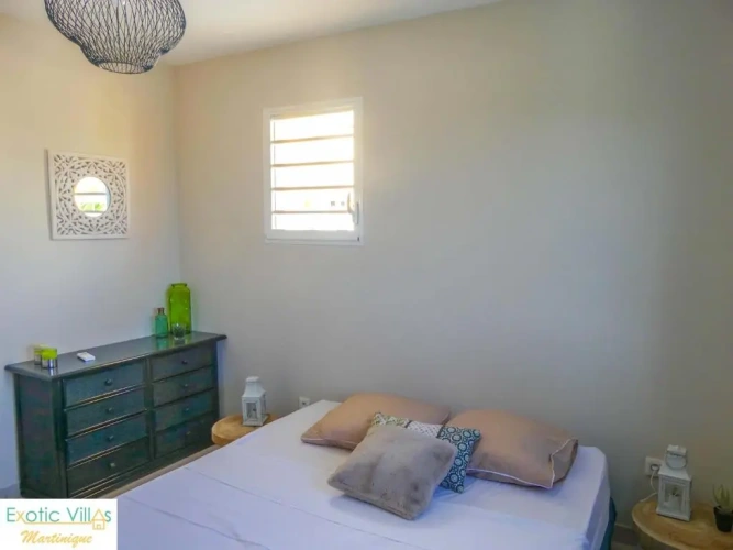 2 Bedrooms Cottage