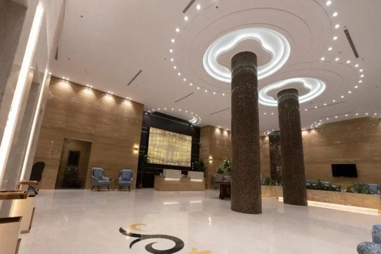 Seven Garden Hotel Albaiaa