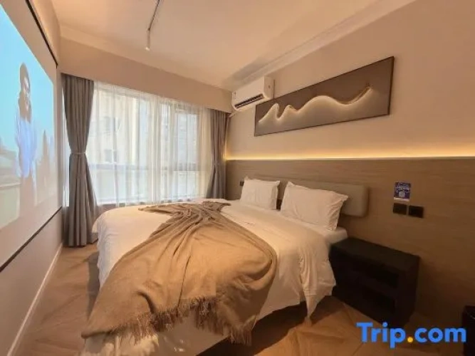 2 Bedrooms Suite