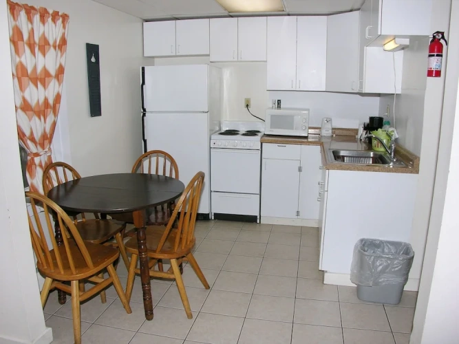 2 Bedrooms Apartment