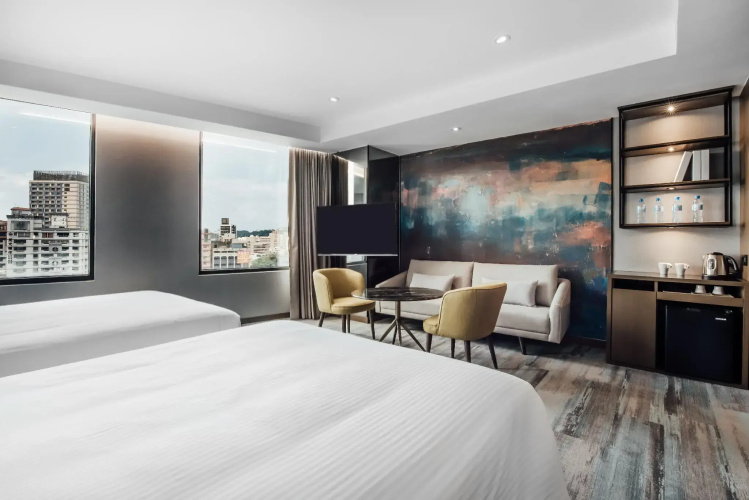 Harbour 10 Hotel