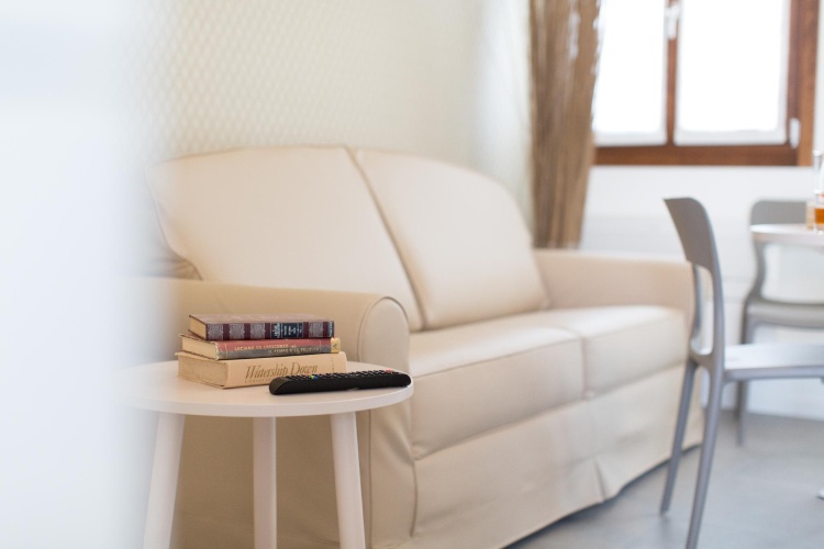 2 Bedrooms Double Apartment with garden view