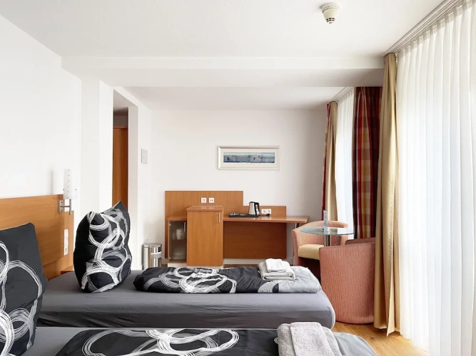 Classic Twin room