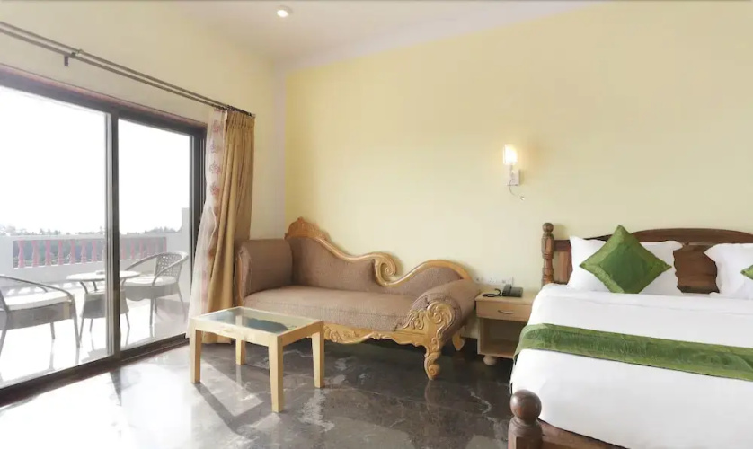 Aarya Boulevard