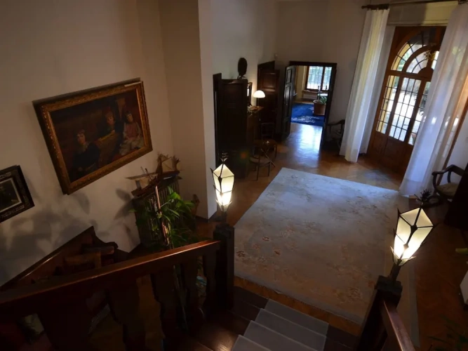 5 Bedrooms Comfort Cottage