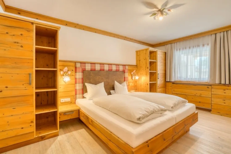 1 Bedroom Economy Double Apartment with balcony
