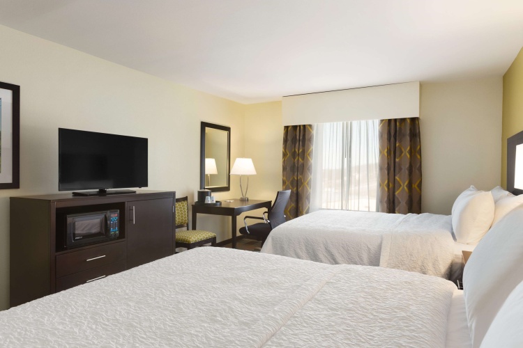 Hampton Inn Fairmont, WV photo 7