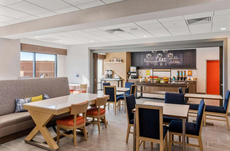 Hampton Inn By Hilton Colorado Springs Northeast - Colorado Springs, CO