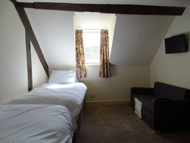 Standard Single room