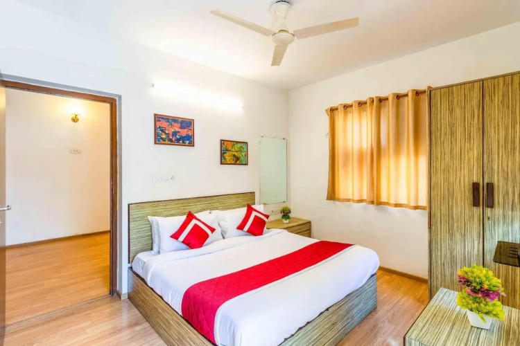 Octave Adya Hotel