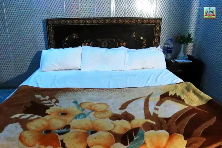 Royal INN Guest House
