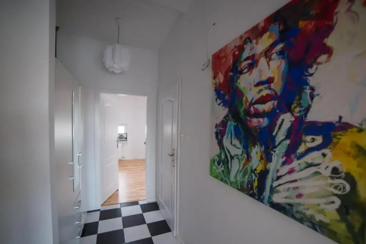Walking Streets Penthouse!