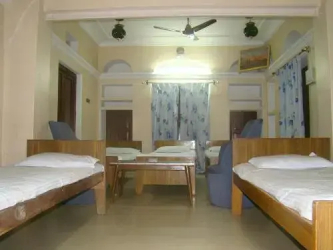 Natraj Guest House