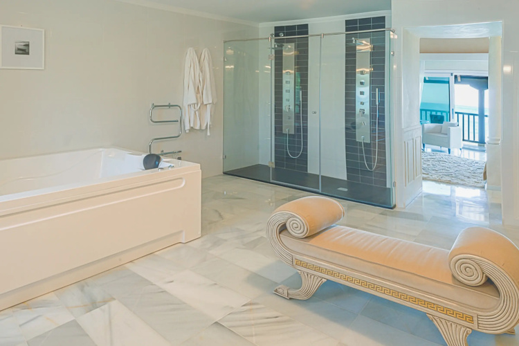 Villa South Beach