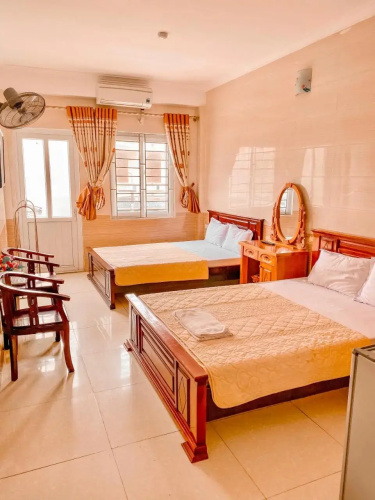 Thien Nhan Hostel