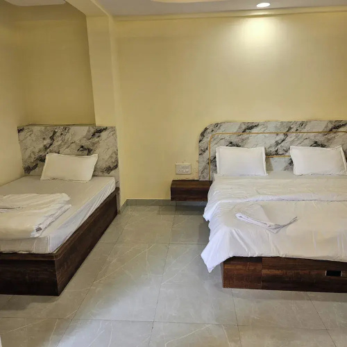 Shrikar Resort