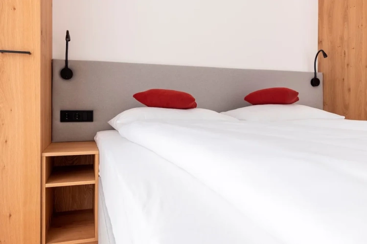 3 Bedrooms Executive Double Apartment with balcony and with mountain view