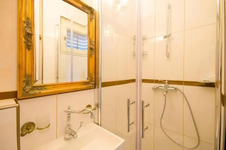 Studio Centener Rustico Gold