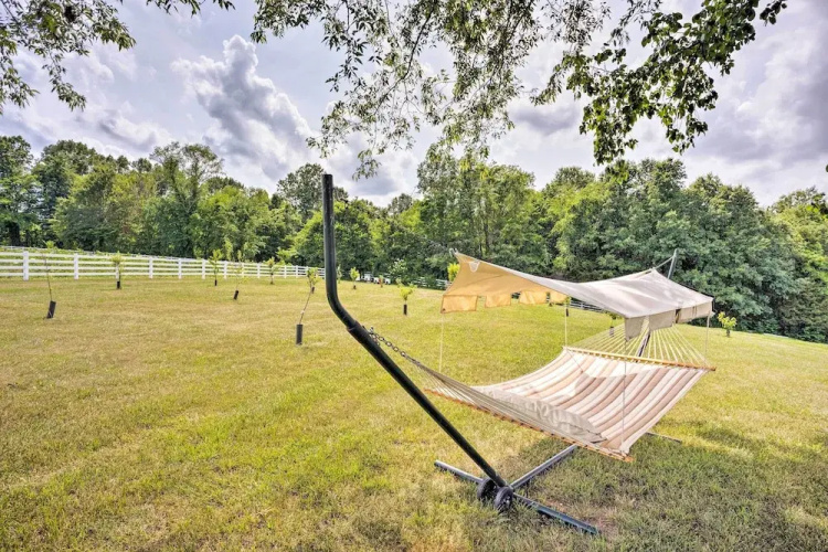 Charming Berger Apt on 42-acre Farm w/ Pool Access