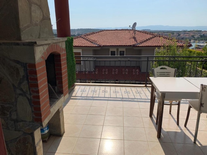 Apartment with balcony