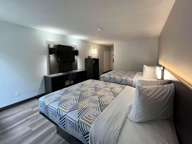 Deluxe Quadruple room