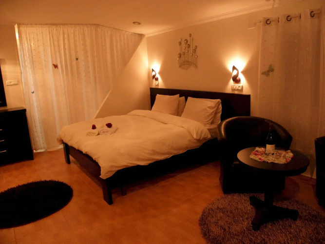 Avigail Guest House