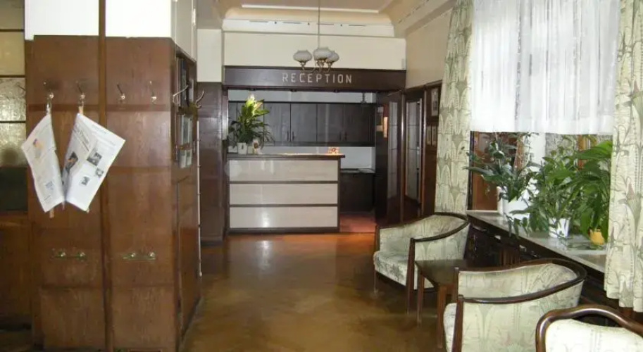 Hotel Merkur Garni