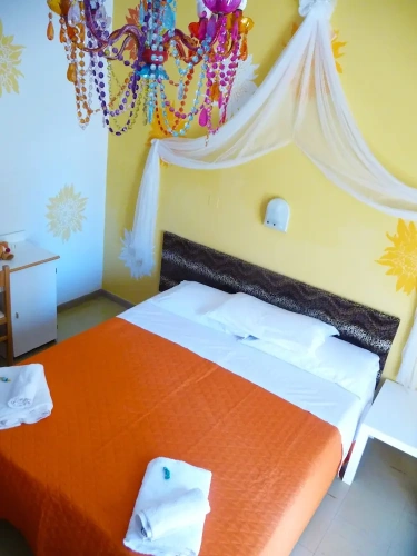 Standard Triple room with balcony