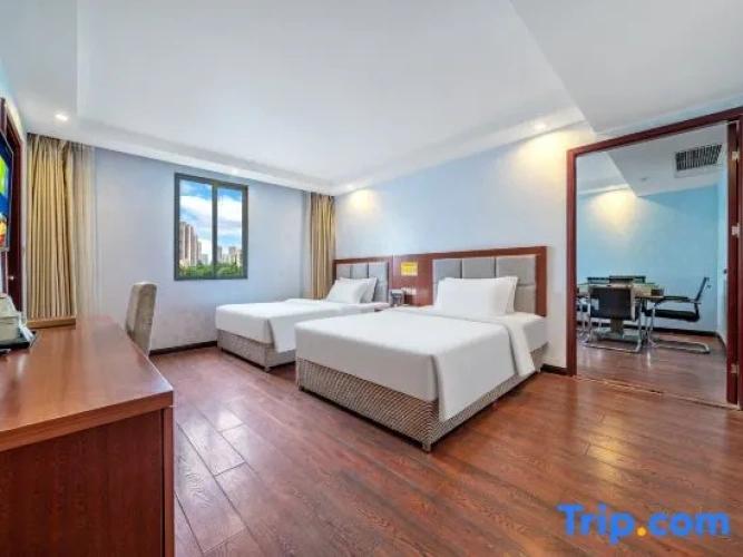 2 Bedrooms Family Suite