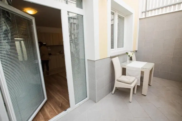 2 Bedrooms Double Apartment