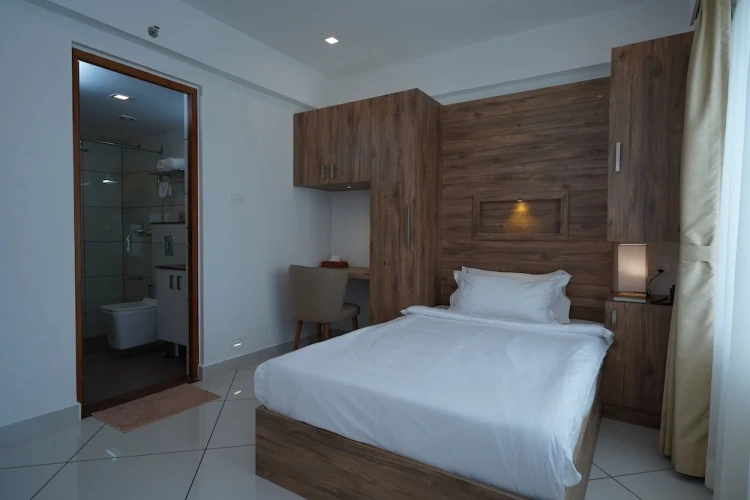 Premium Suite