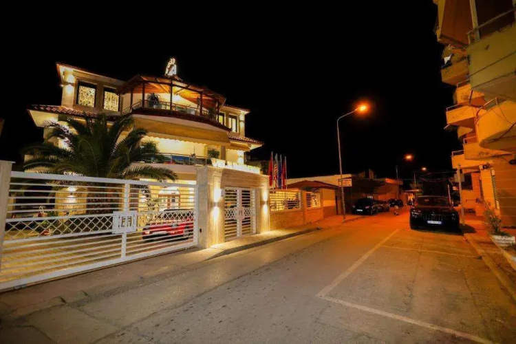 Hotel Mimani