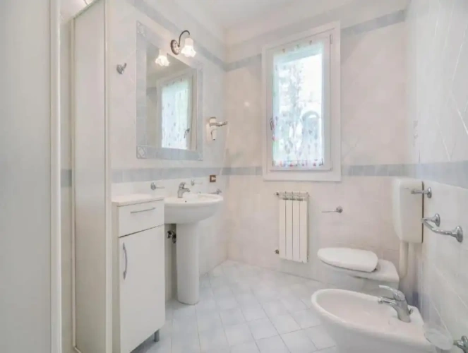 3 Bedrooms Villa with garden view