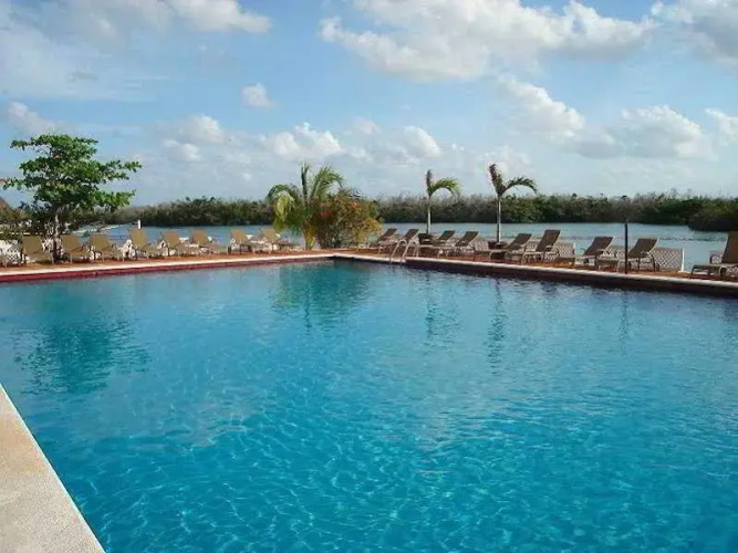 Elan Resort & Spa