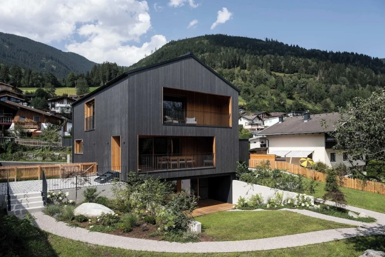 Superior Chalet