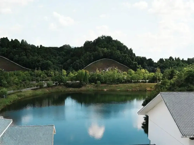 Luxury Twin room with lake view
