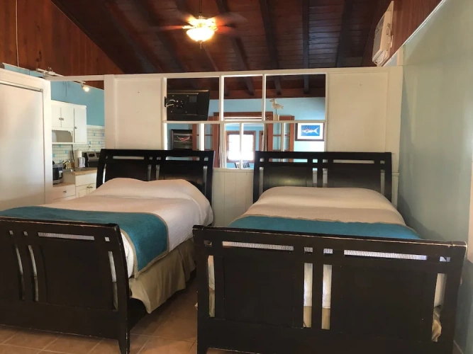 1 Bedroom Suite with bay view