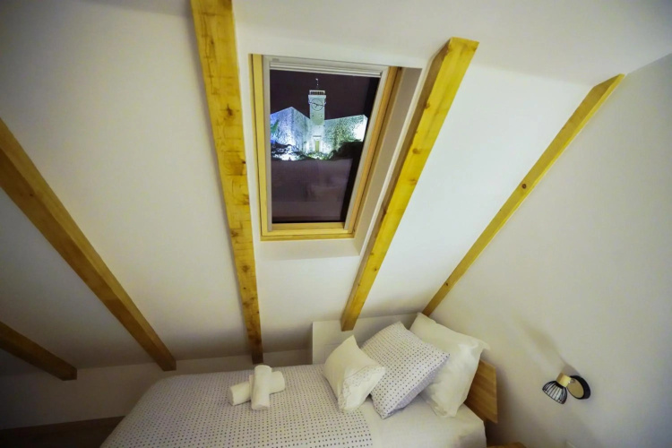 Apartment Ispod ure