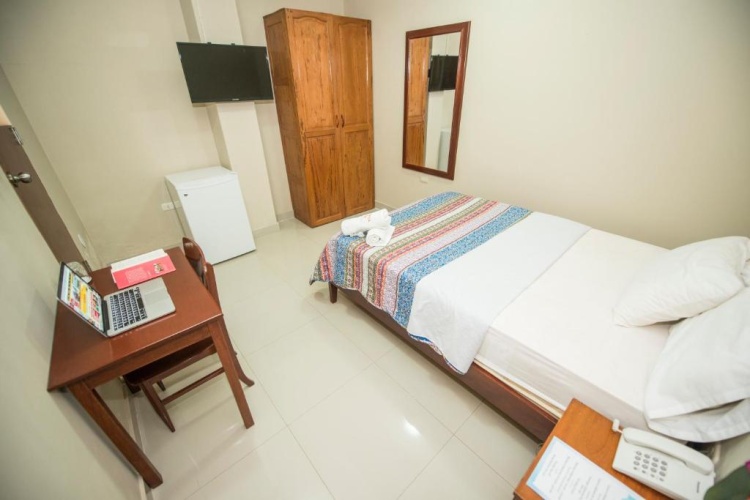 Standard Single room