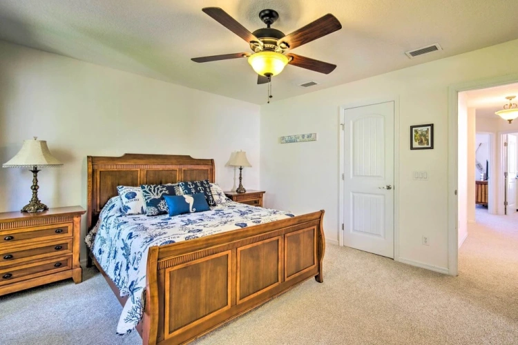 3 Bedrooms Apartment