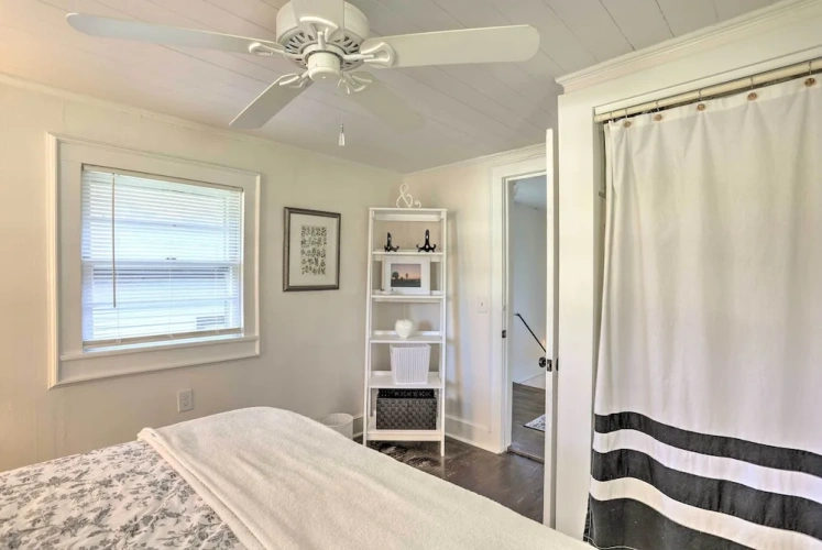 3 Bedrooms Cottage