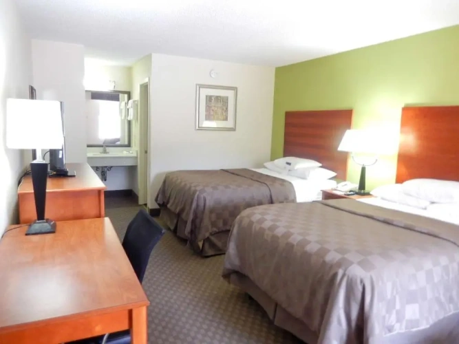 Deluxe Quadruple room
